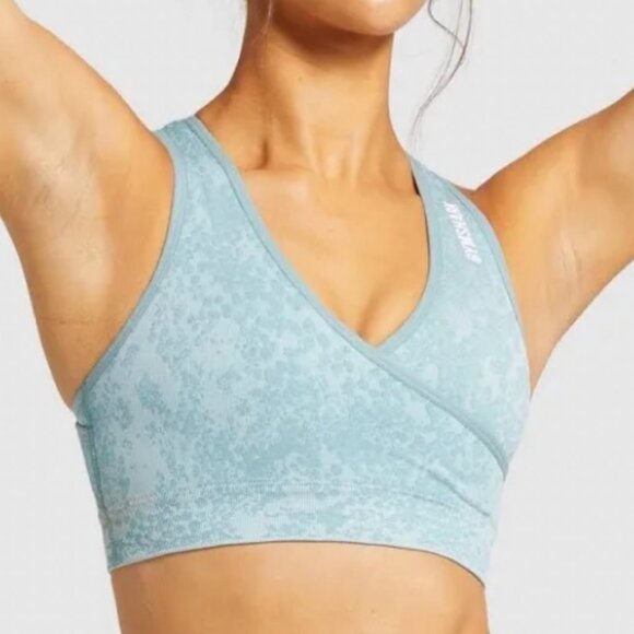 Gymshark Adapt Pattern Cross Over Sports Bra | Like New - Picture 2 of 4